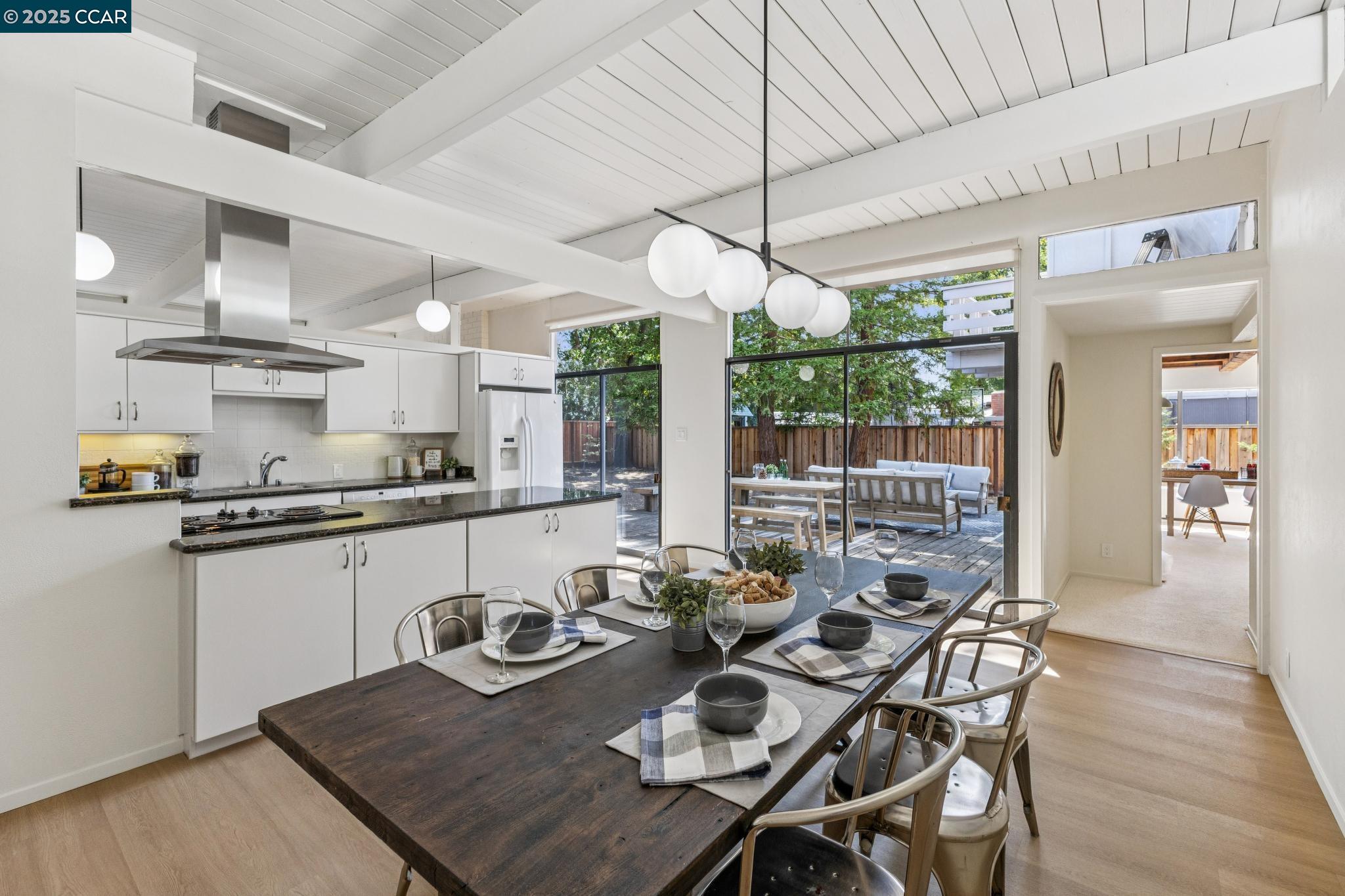243 Santa Fe Dr