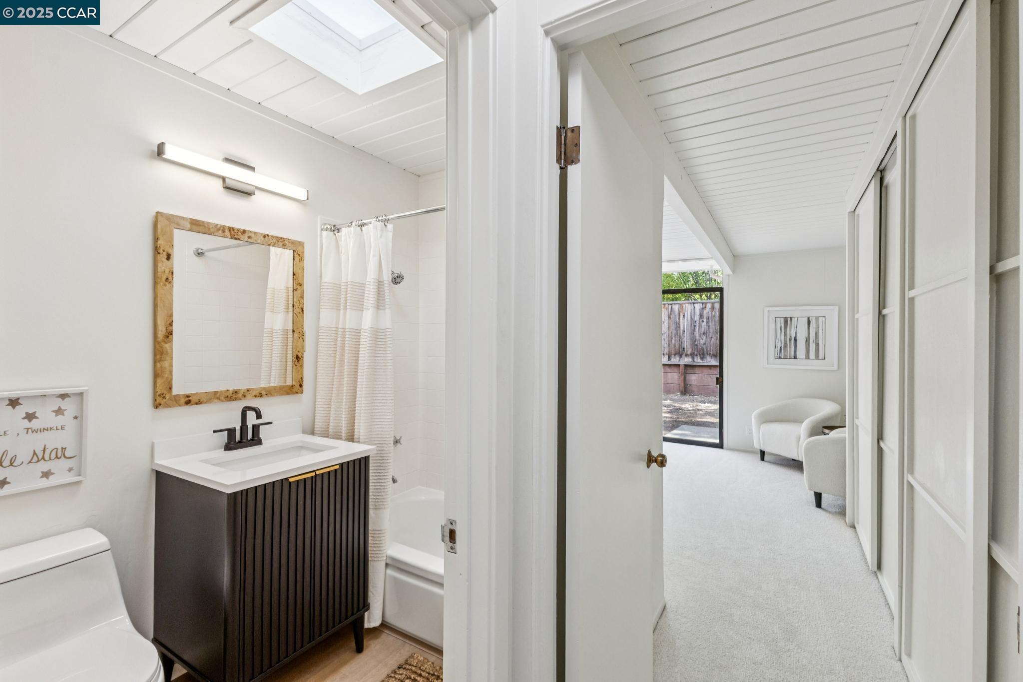 243 Santa Fe Dr