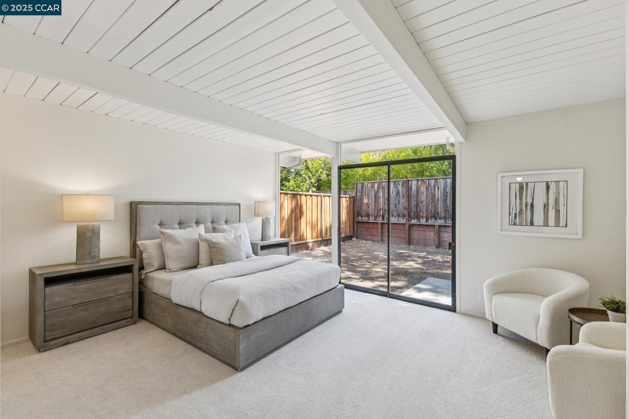 243 Santa Fe Dr