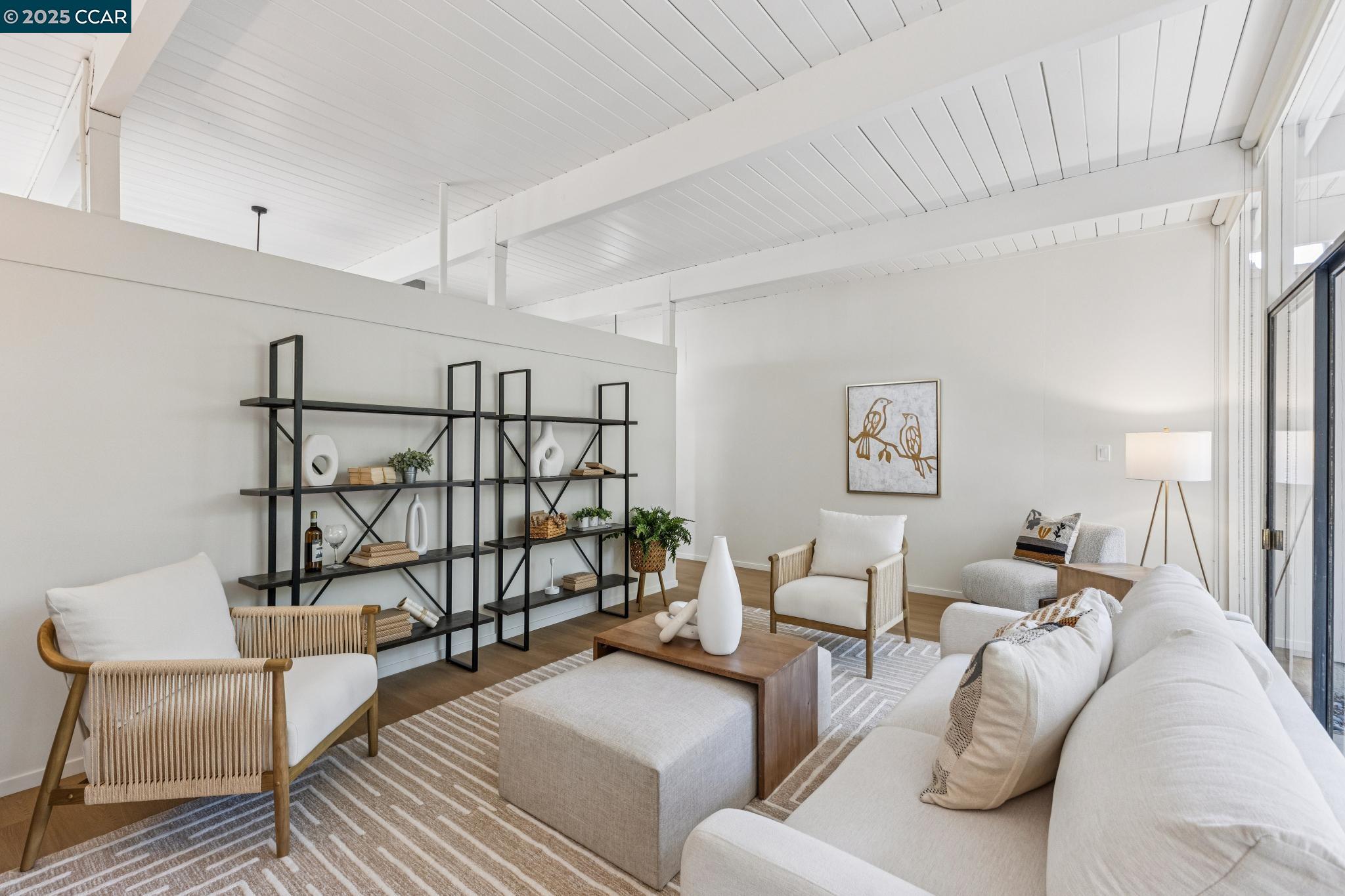243 Santa Fe Dr