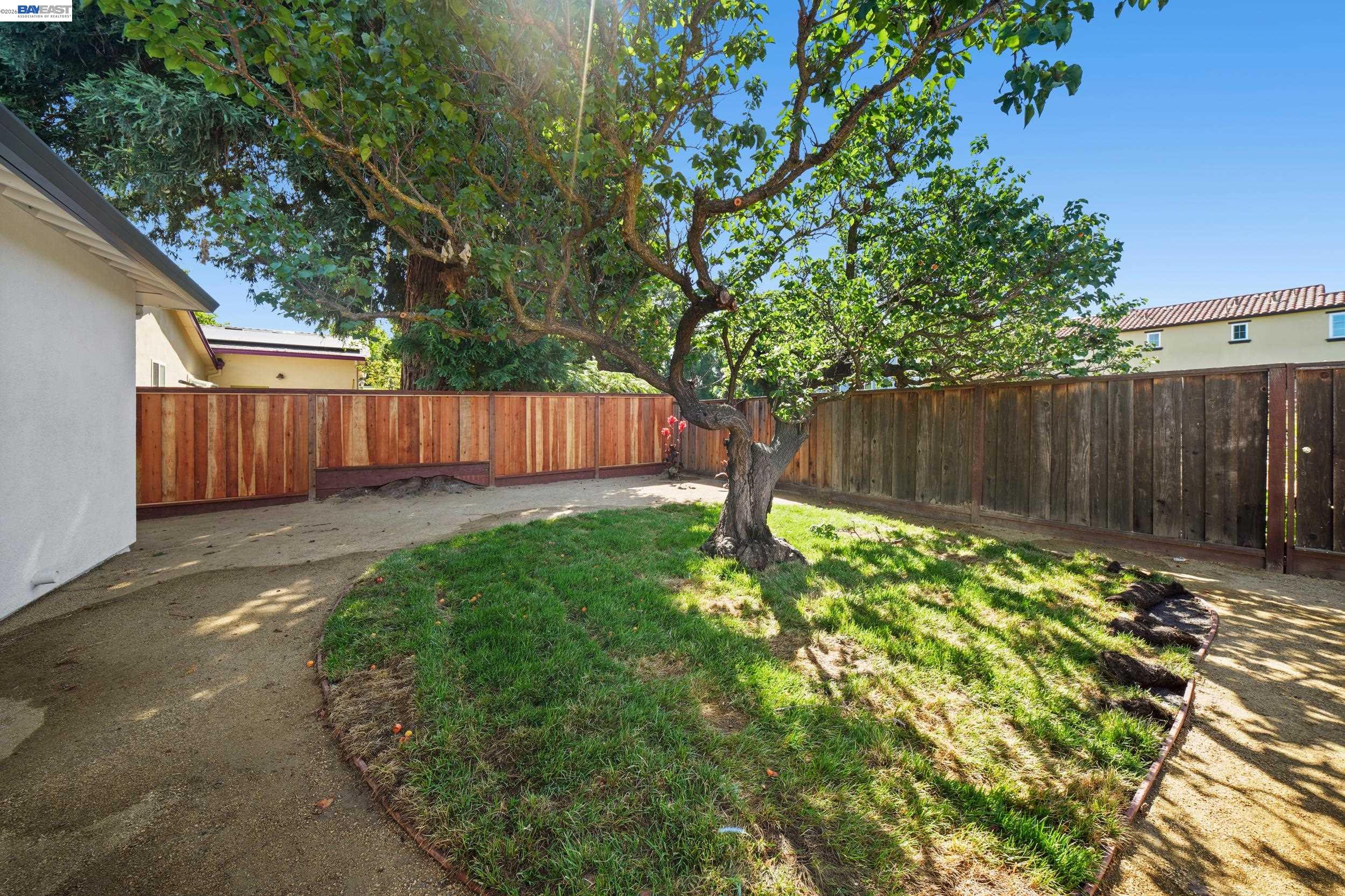 4236 Jensen St
