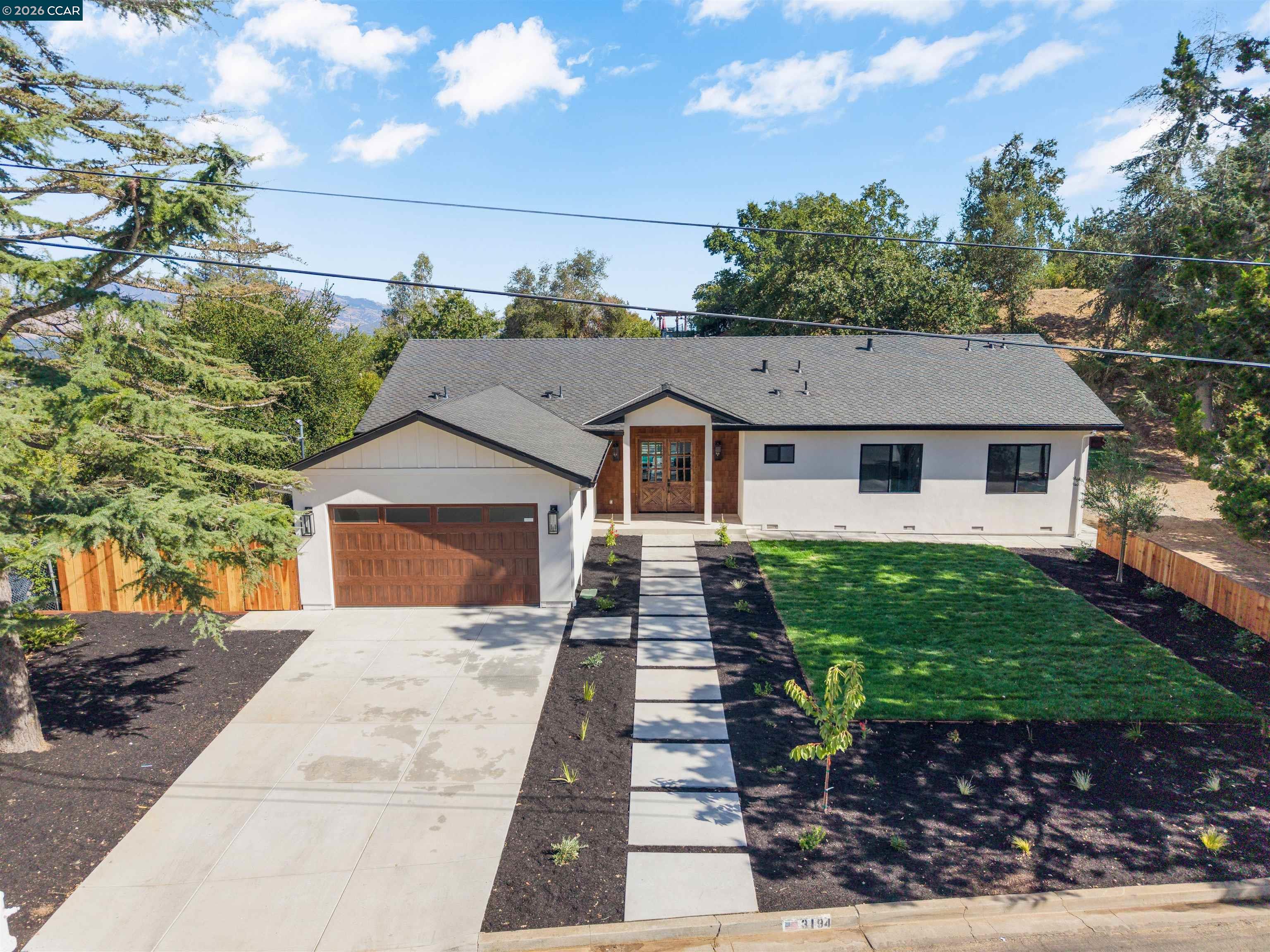 3194 Surmont Dr