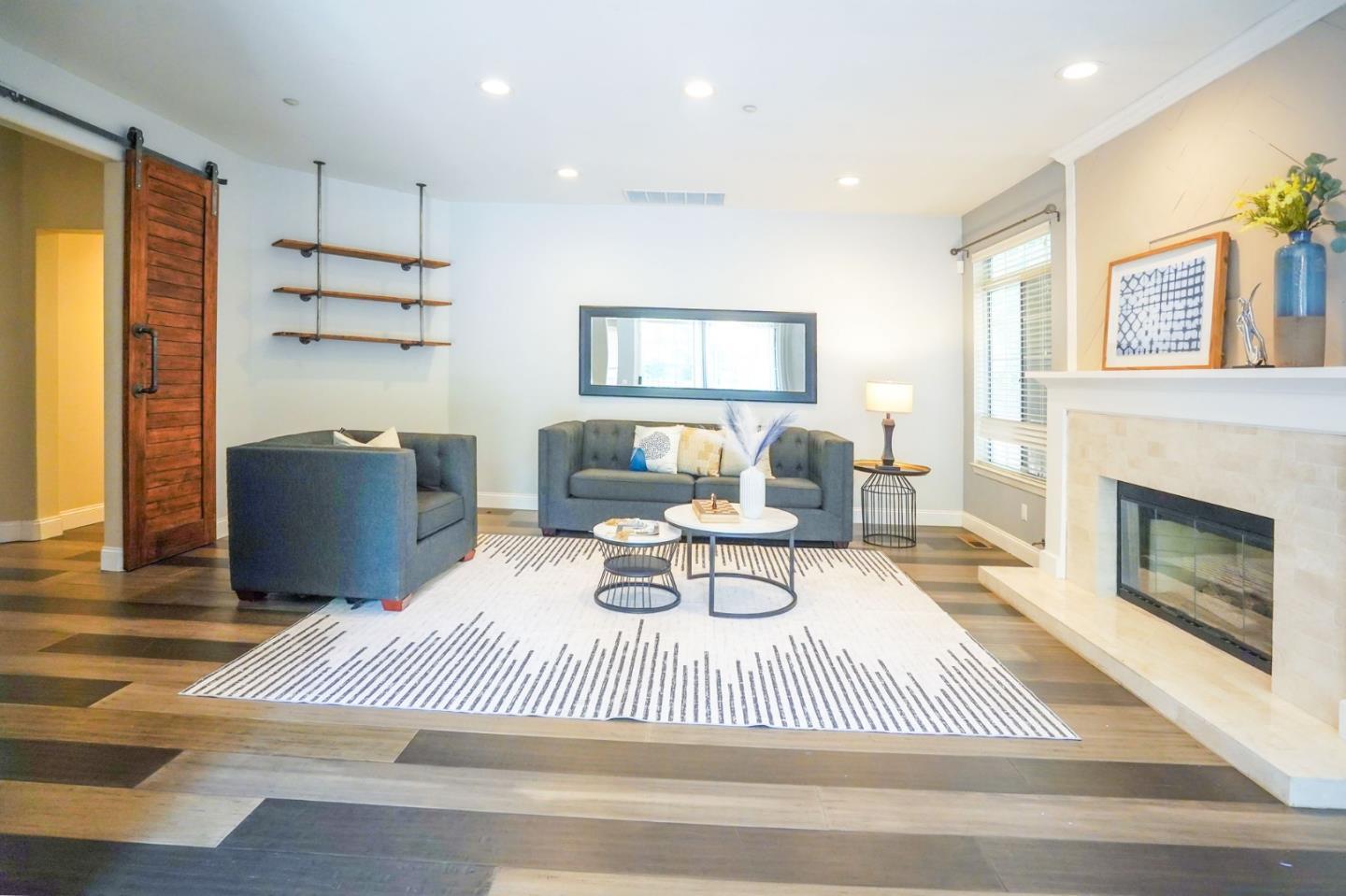 3287 Edinburgh Drive