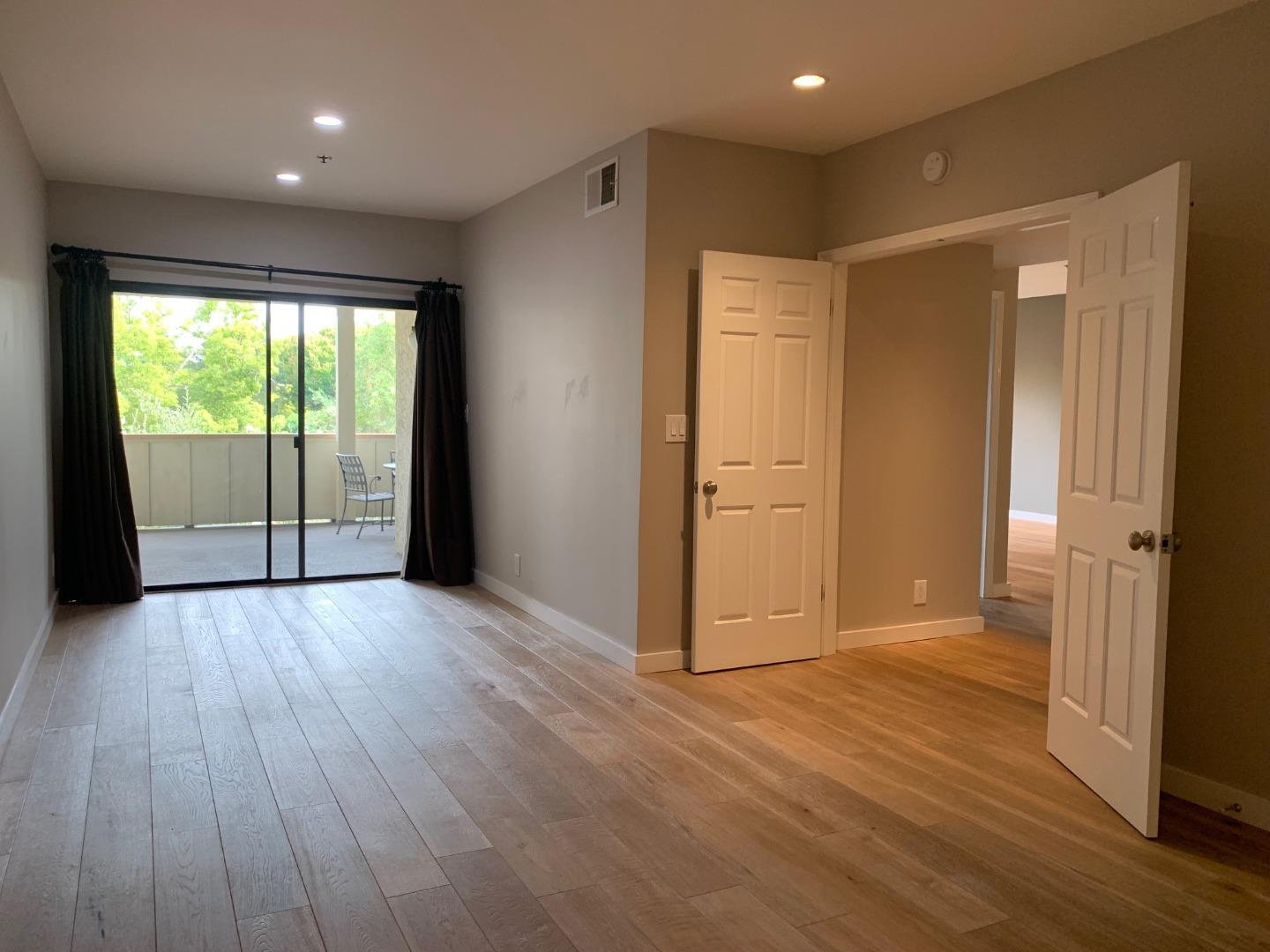 440 Cesano CT 208