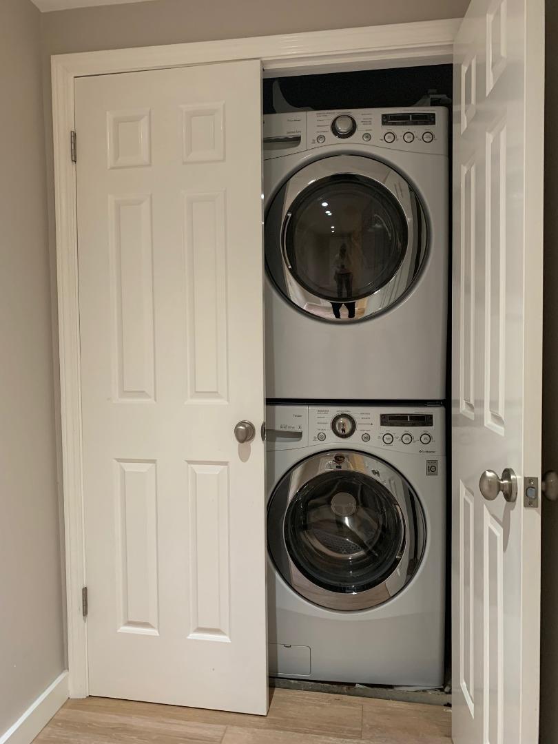 440 Cesano CT 208