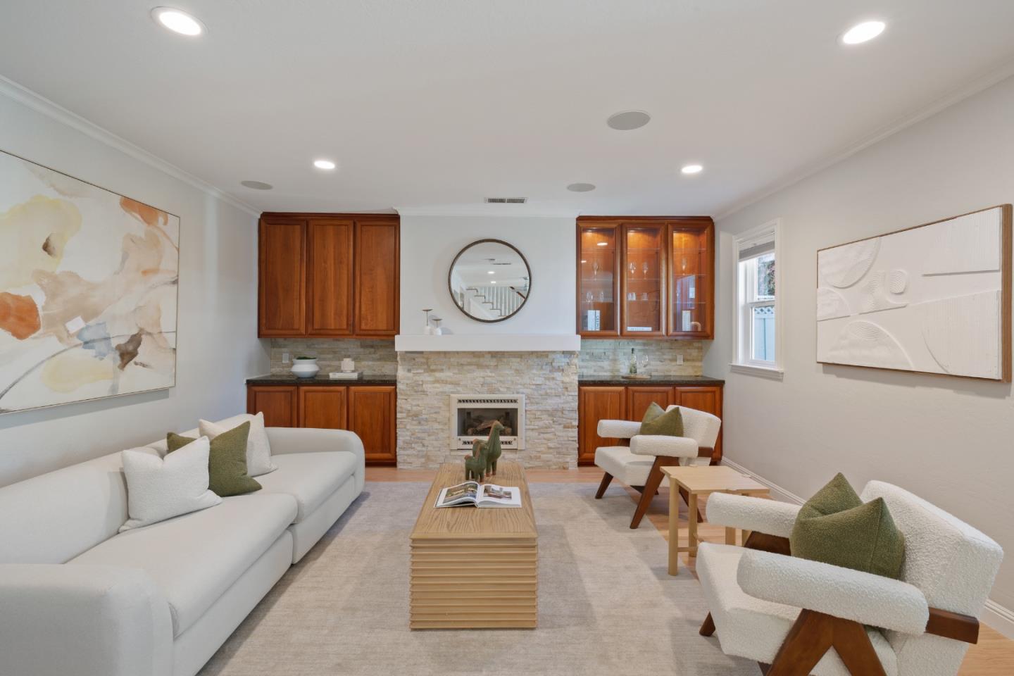 5087 Harwood RD