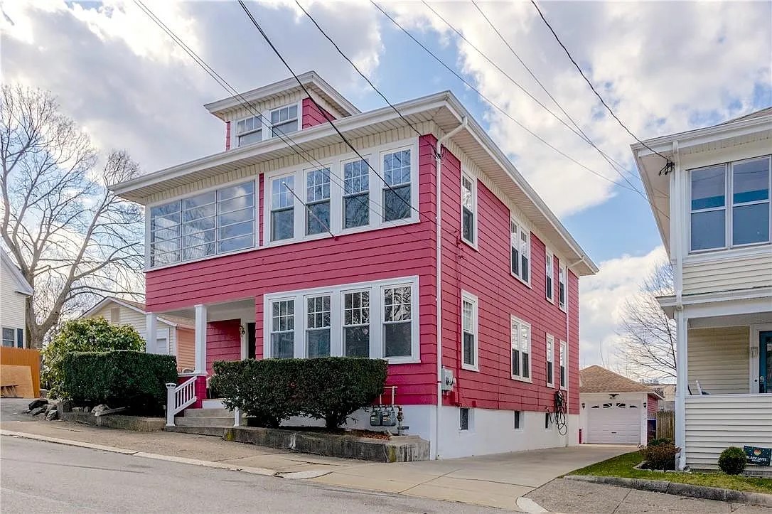 48 Waltham Street