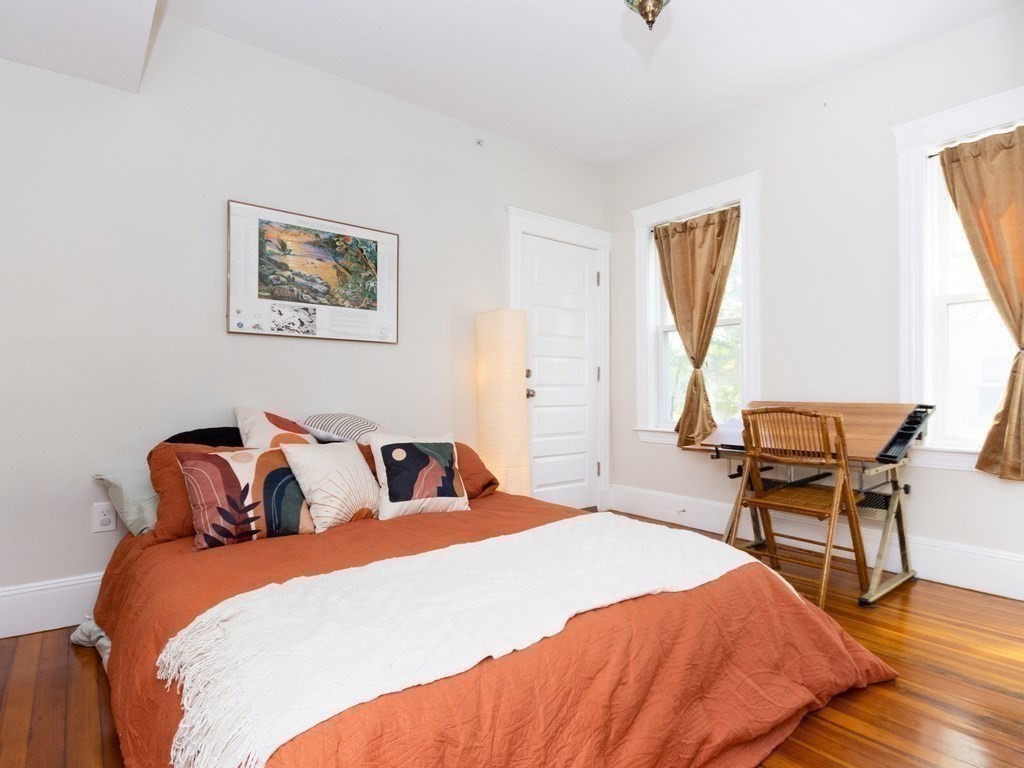 5 Bailey St # 1