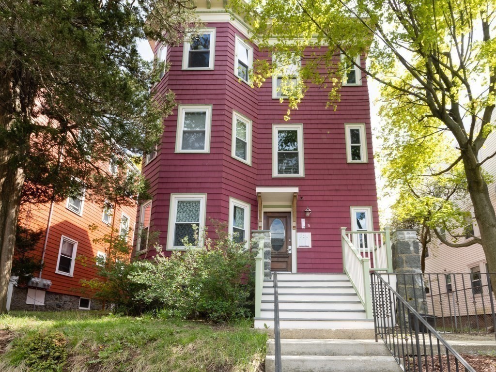 5 Bailey St # 1