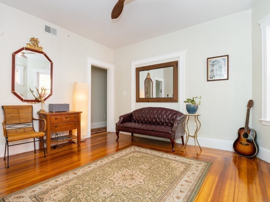 5 Bailey St # 1