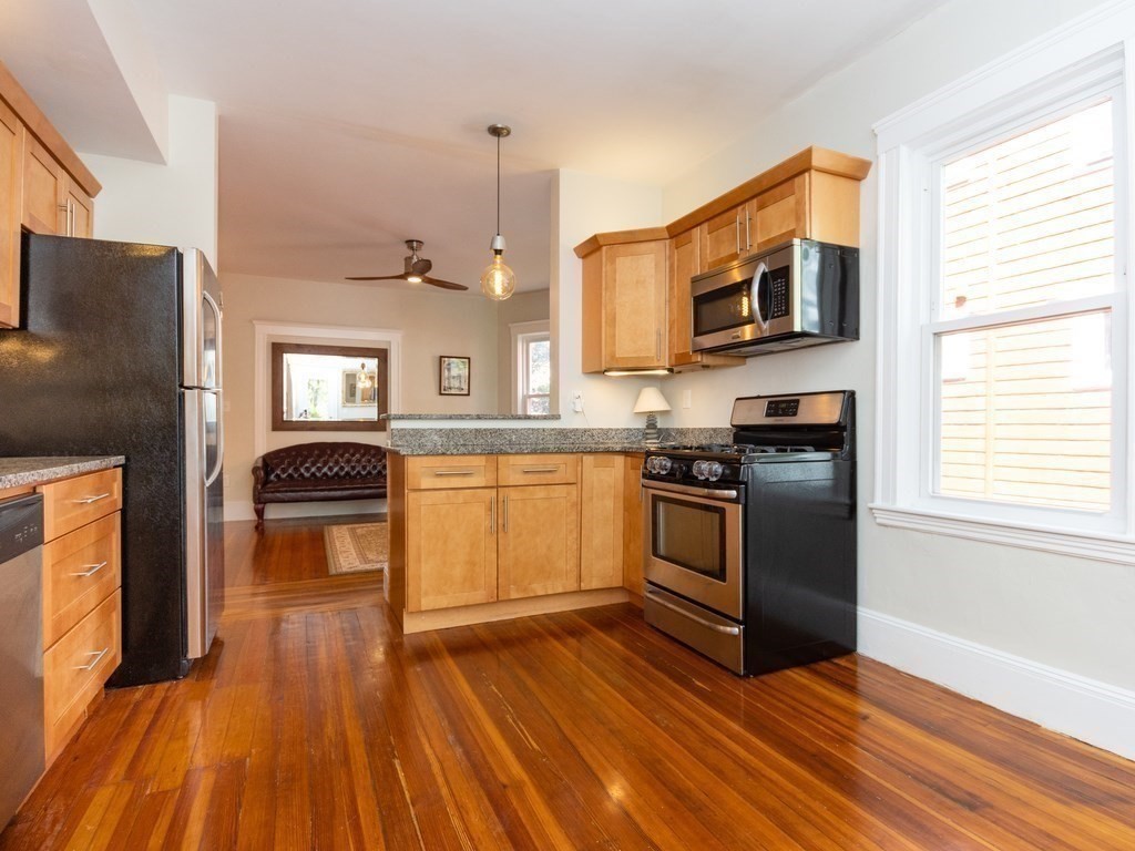 5 Bailey St # 1