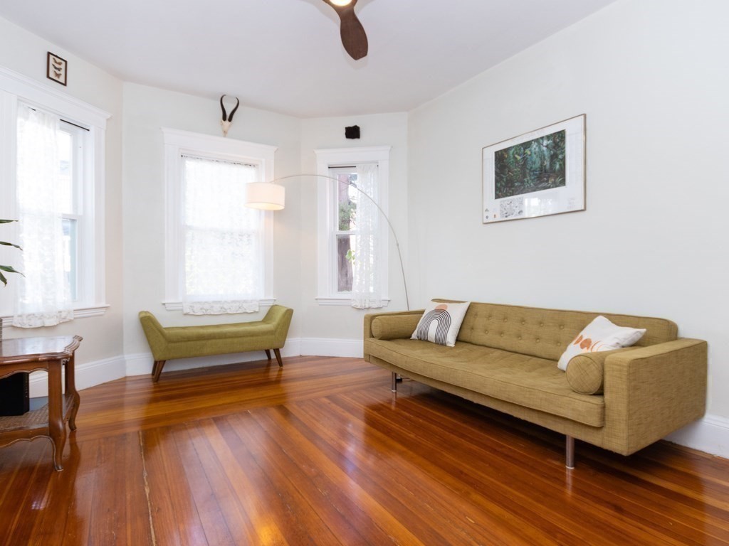 5 Bailey St # 1