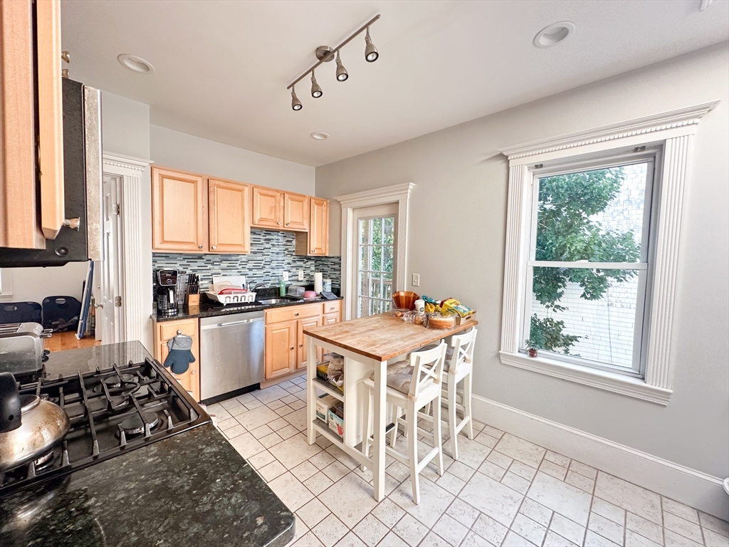 152 Homes Ave # 3