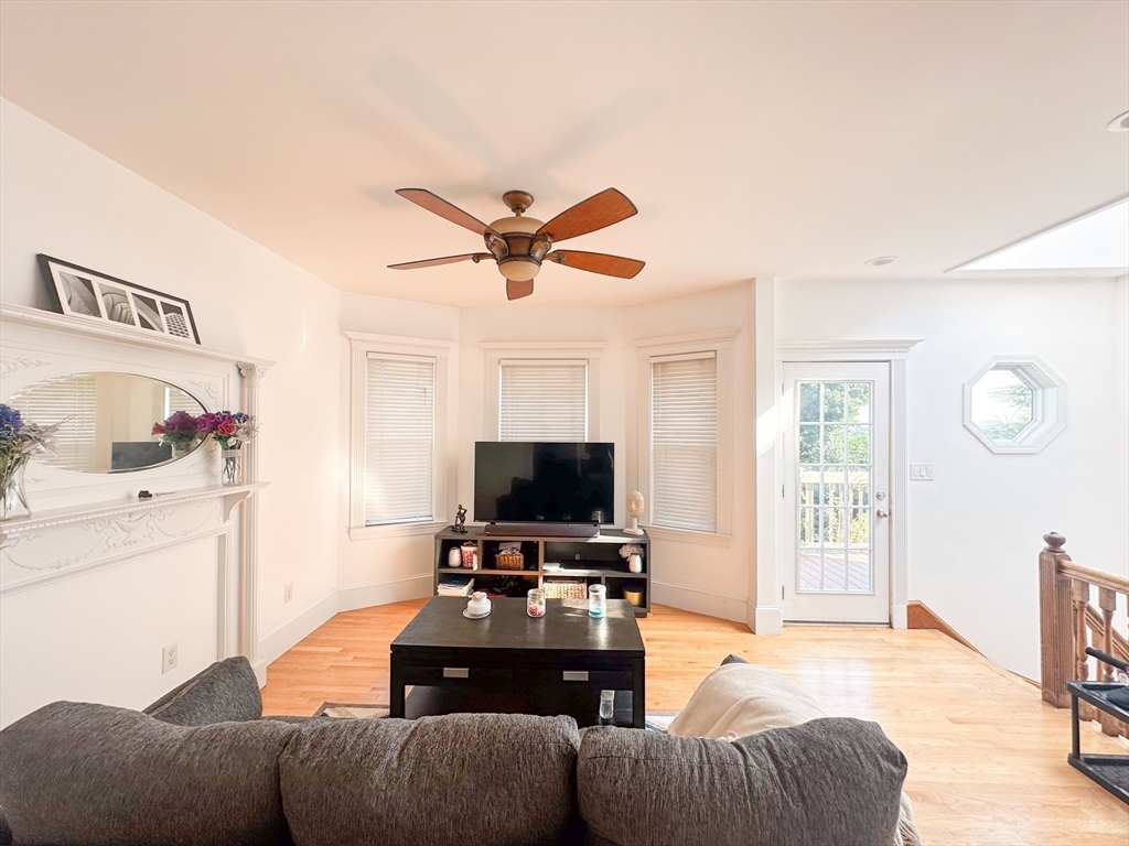 152 Homes Ave # 3
