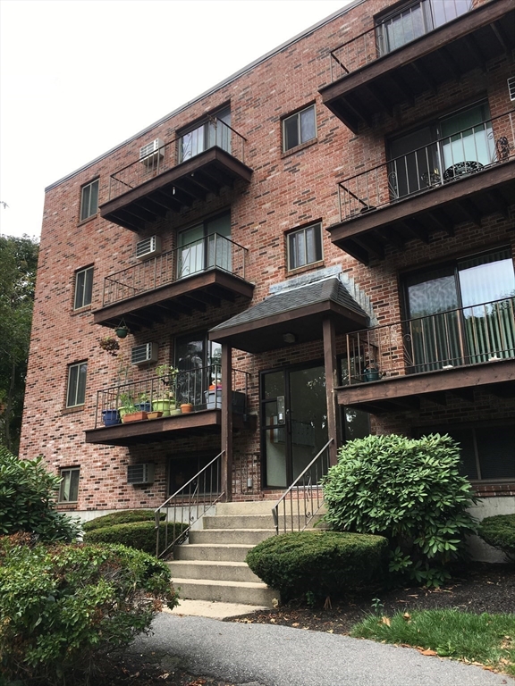 433 Furnace Brook Parkway # 11