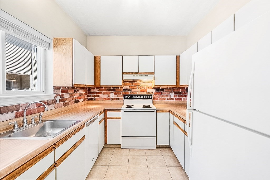 12 Fairfield Park # 12