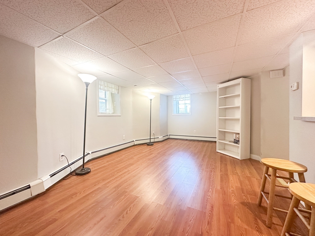 42 Wellesley Park # B