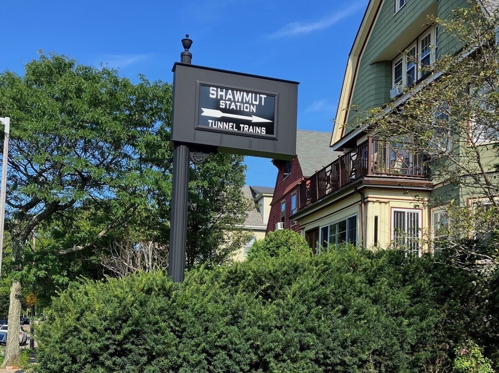 42 Wellesley Park # B