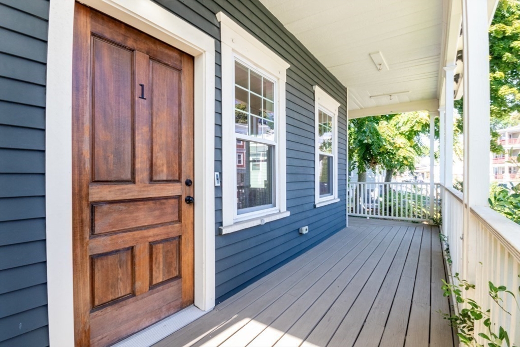 145 Stoughton St # 1