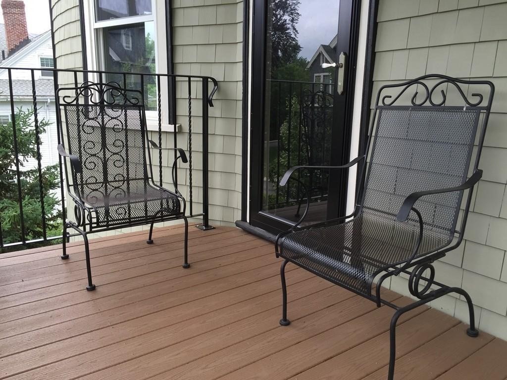 10 Barrington Road # 2