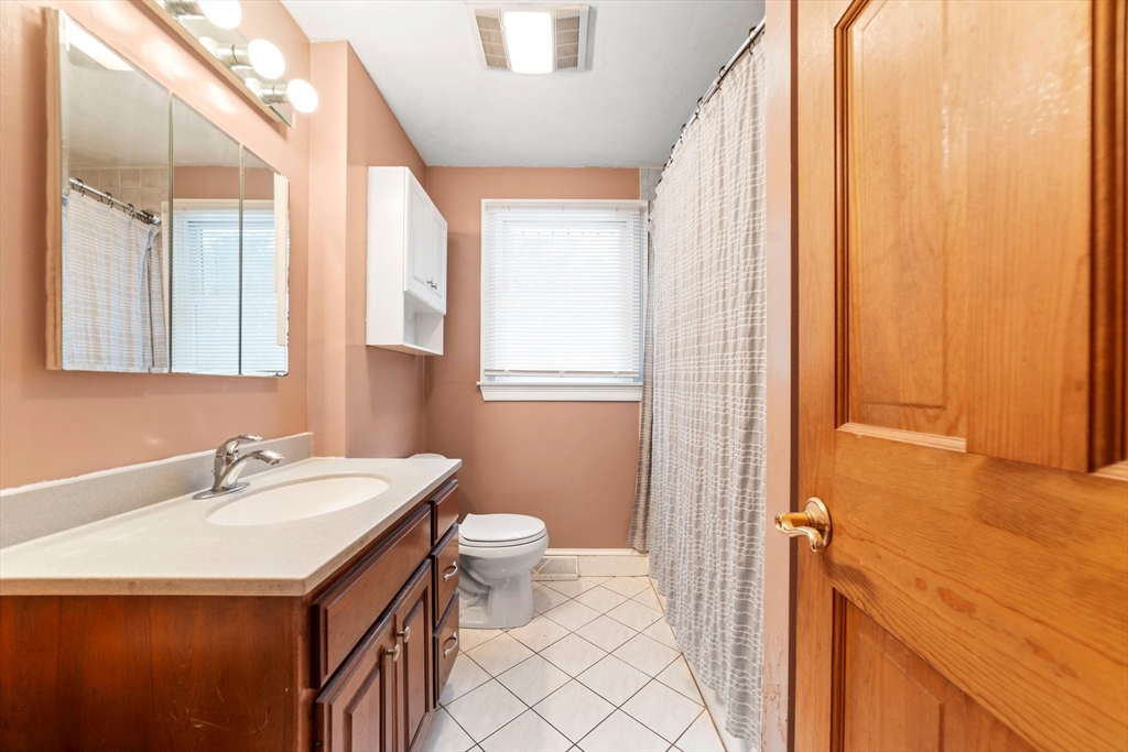 20 Wedgewood Rd