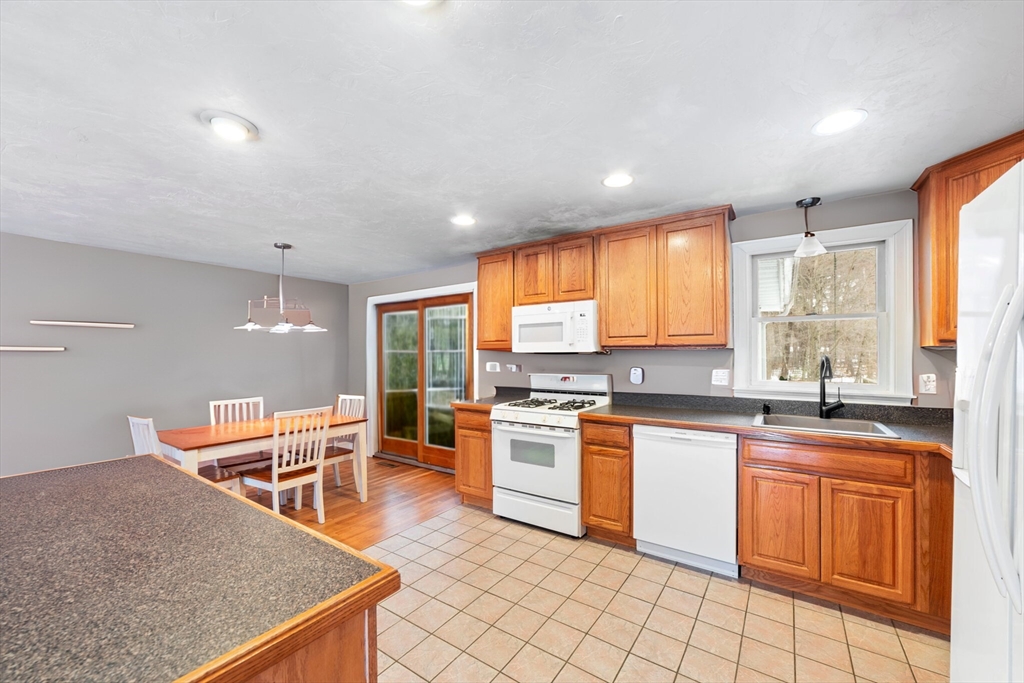 20 Wedgewood Rd