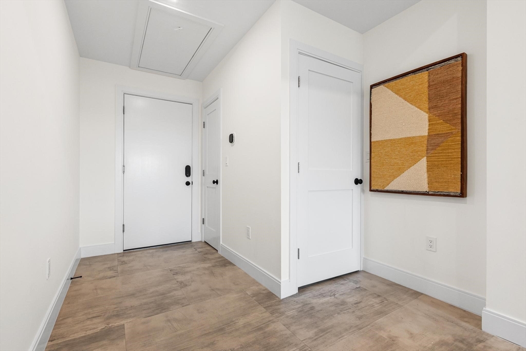 2239 Washington Street # 303