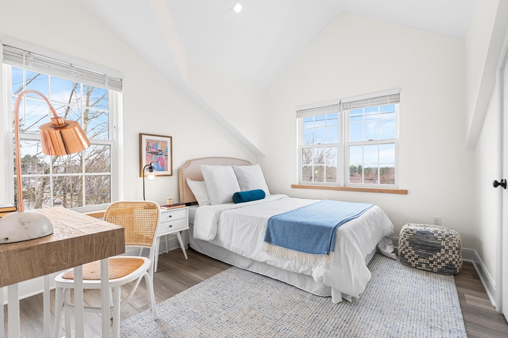 2239 Washington Street # 303