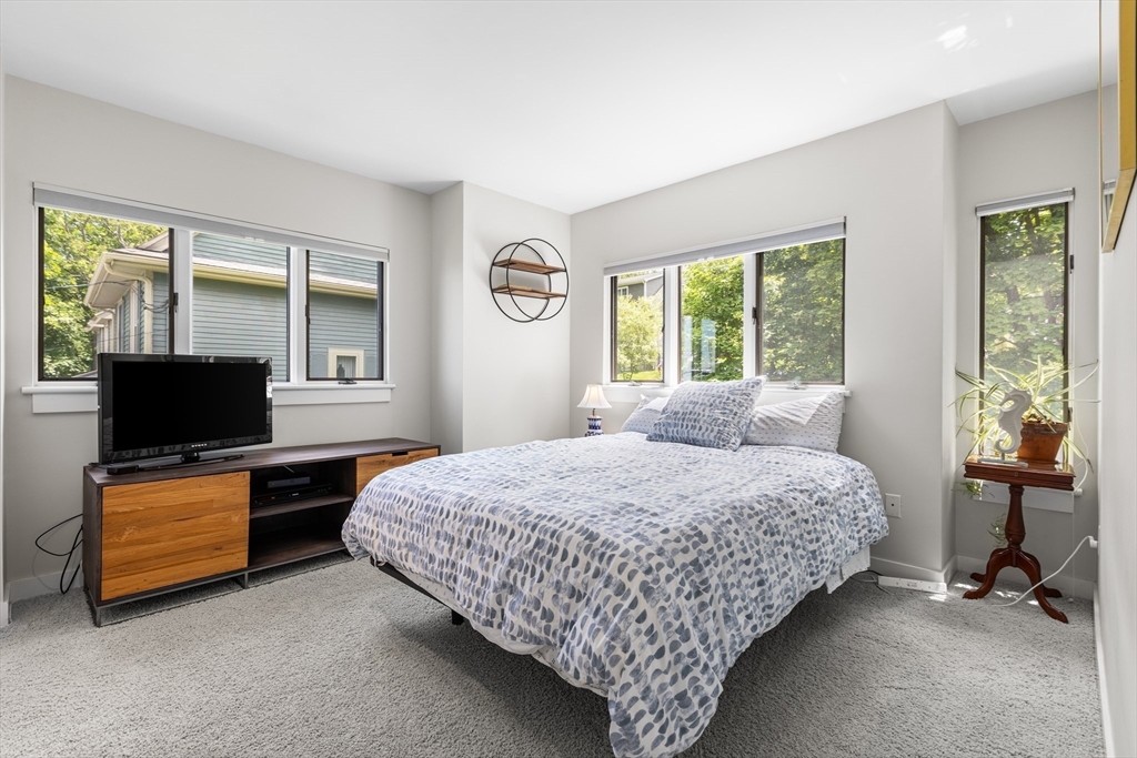 10 Prospect Ave