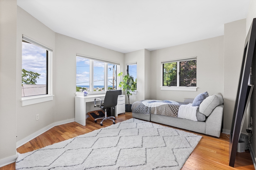 10 Prospect Ave