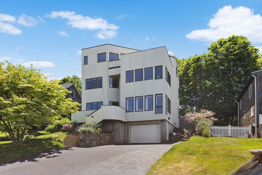 10 Prospect Ave