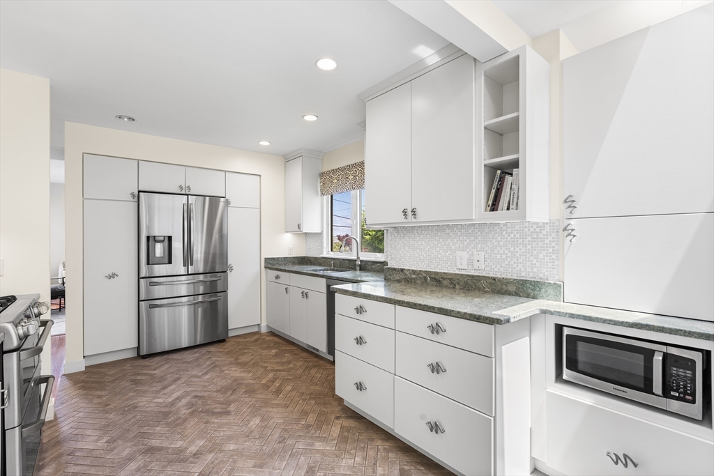 10 Prospect Ave