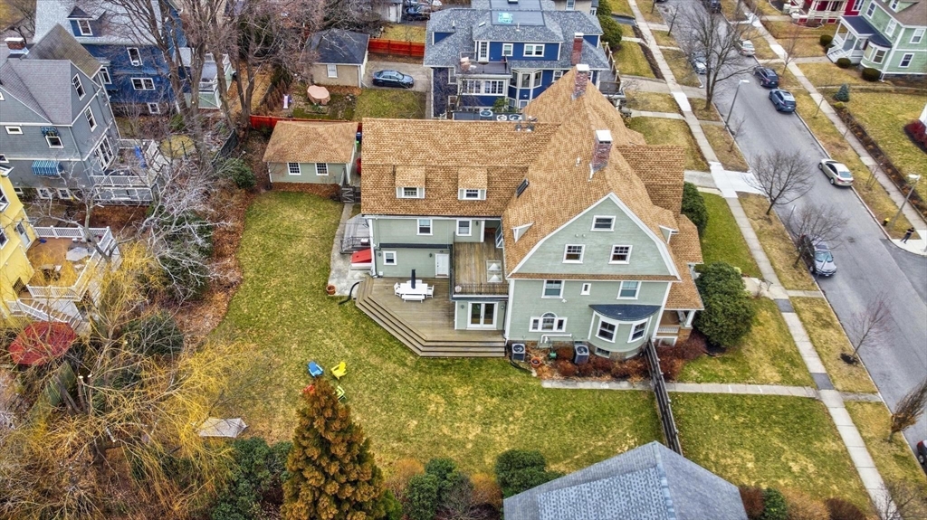 10 Upland Ave # 3