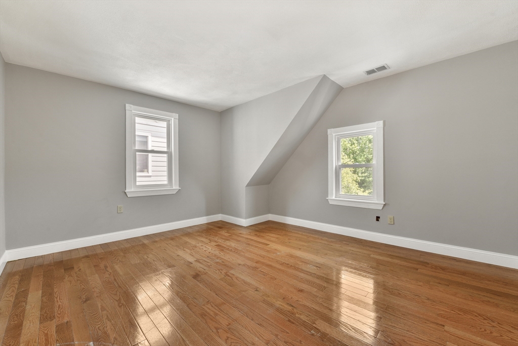 70 Topliff St # 3