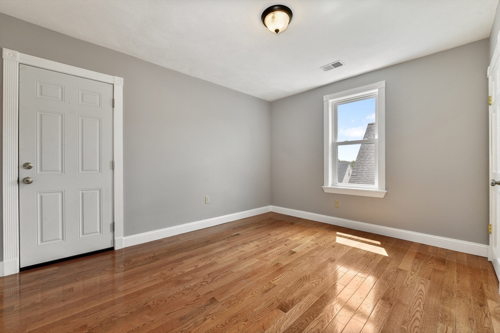 70 Topliff St # 3