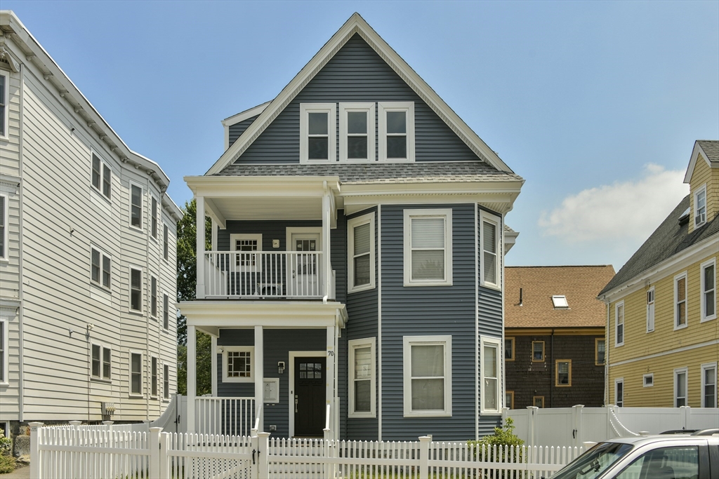 70 Topliff St # 3