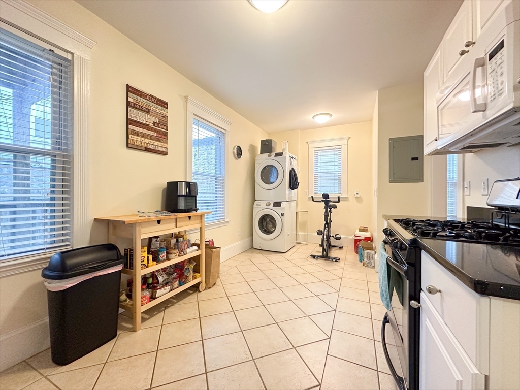 152 Homes Ave # 2