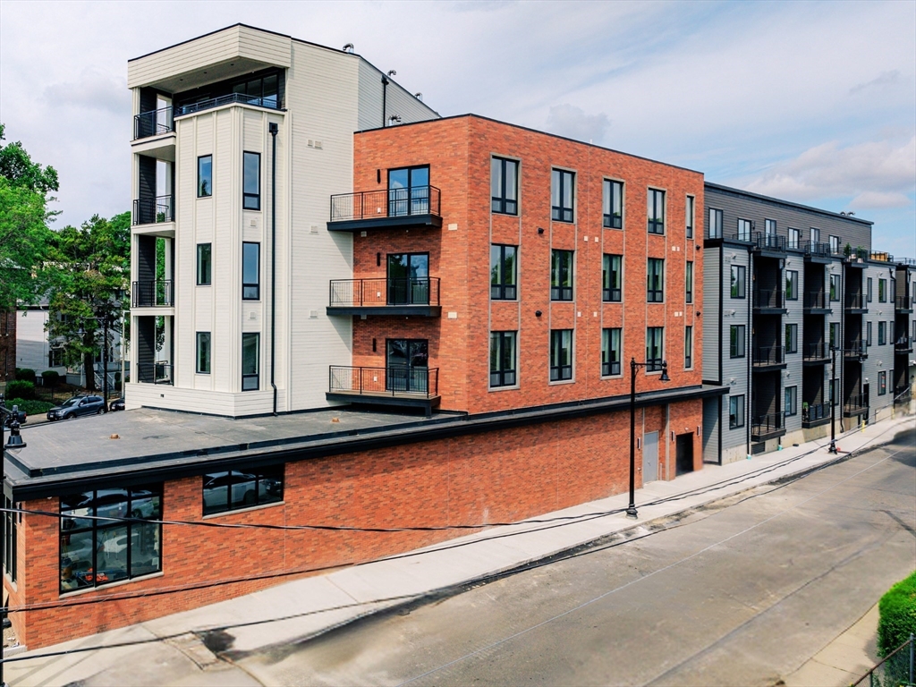 500 Talbot Ave # 401