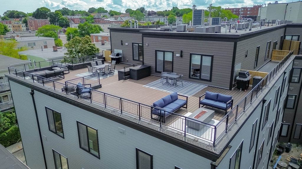 500 Talbot Ave # 401