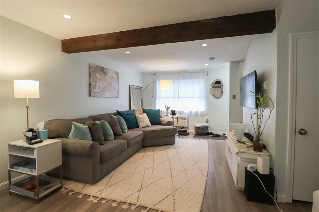 54 Fairfield Pk # 54