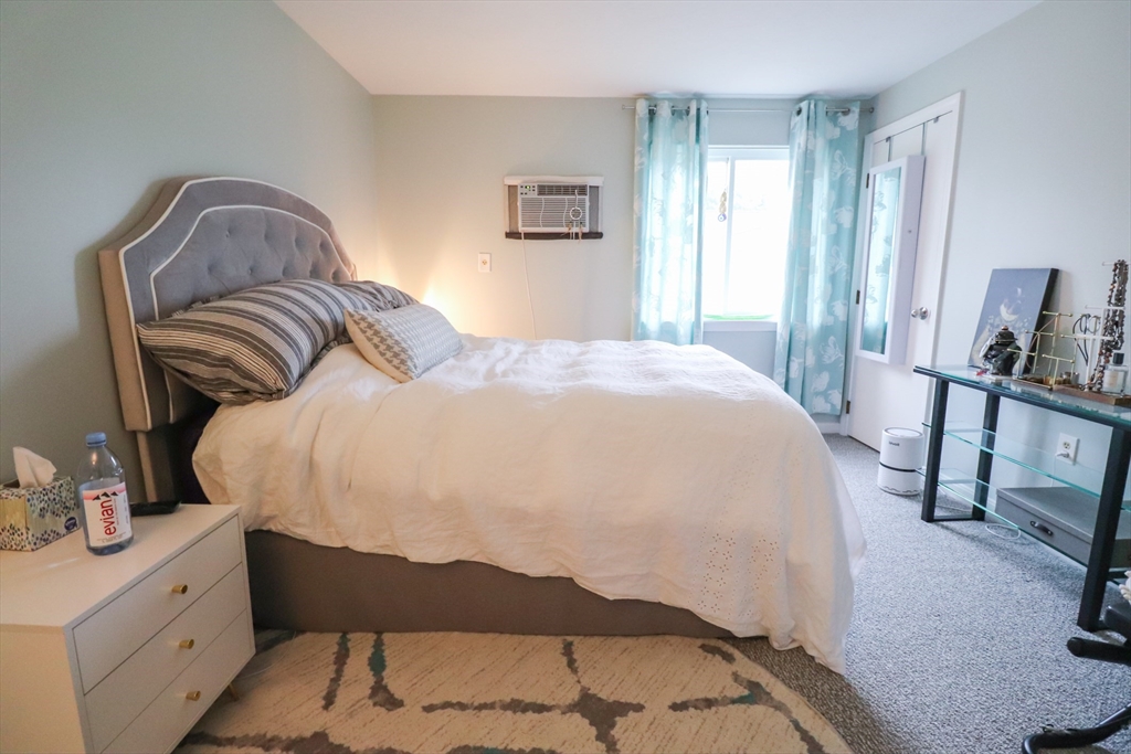 54 Fairfield Pk # 54