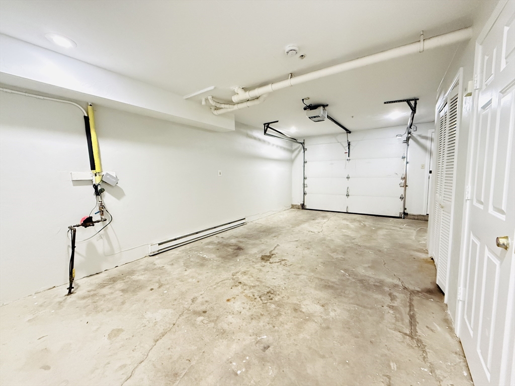 40-48 Vaughan Ave # 3