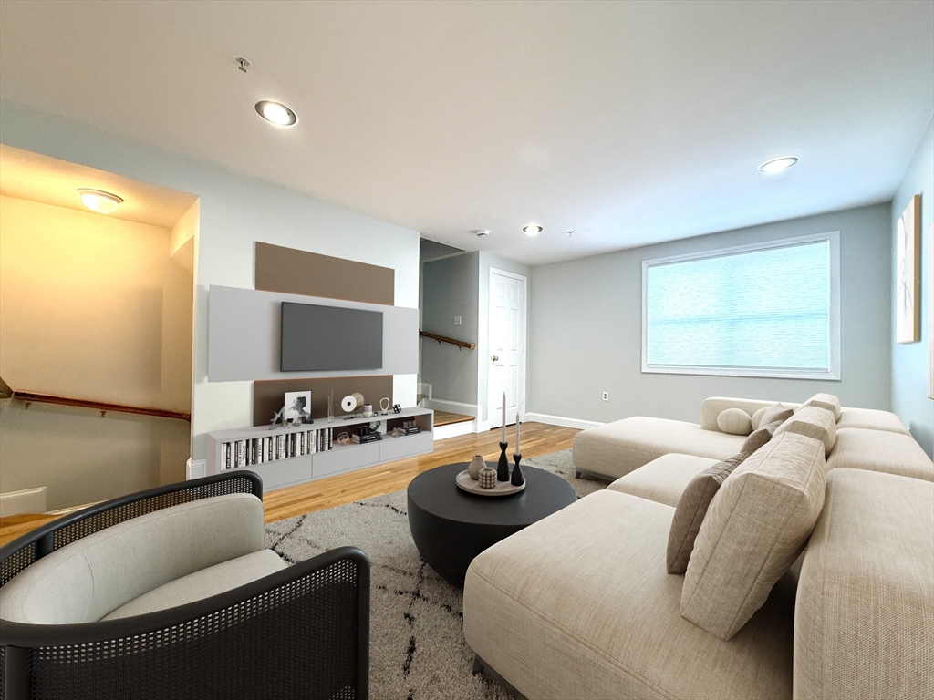 40-48 Vaughan Ave # 3