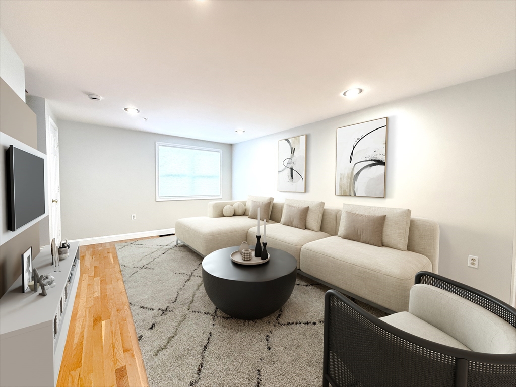 40-48 Vaughan Ave # 3