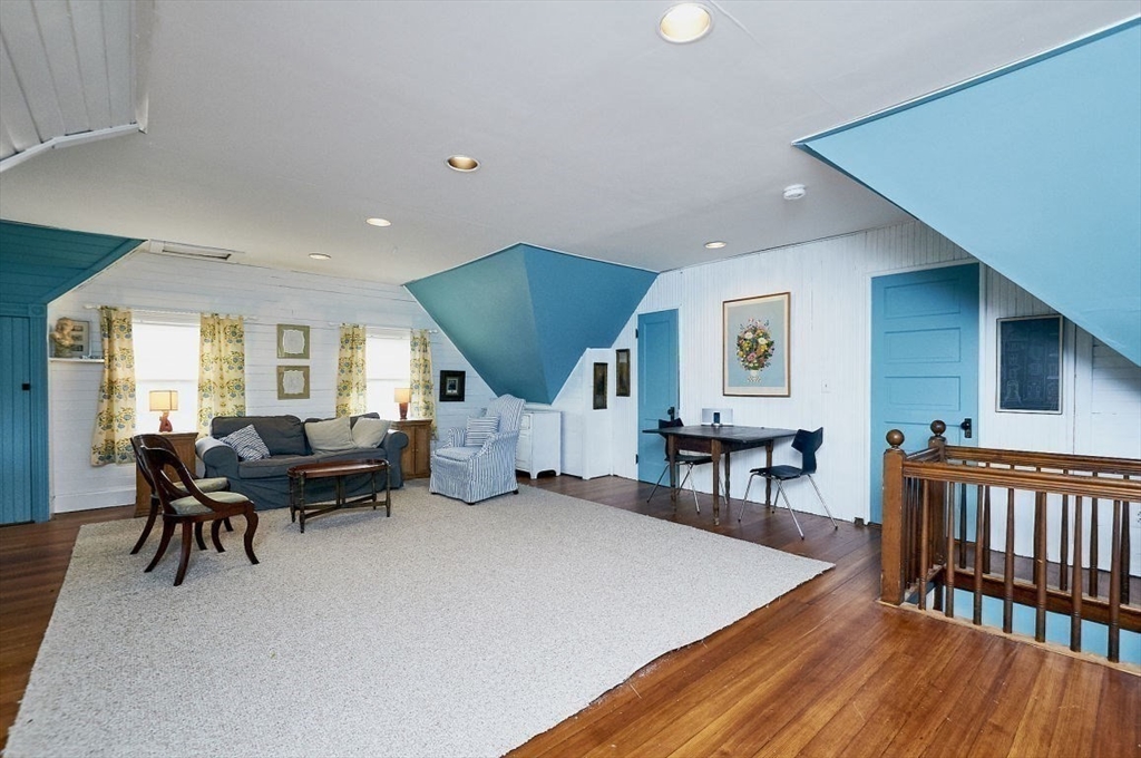 57 Wellesley Park # 2