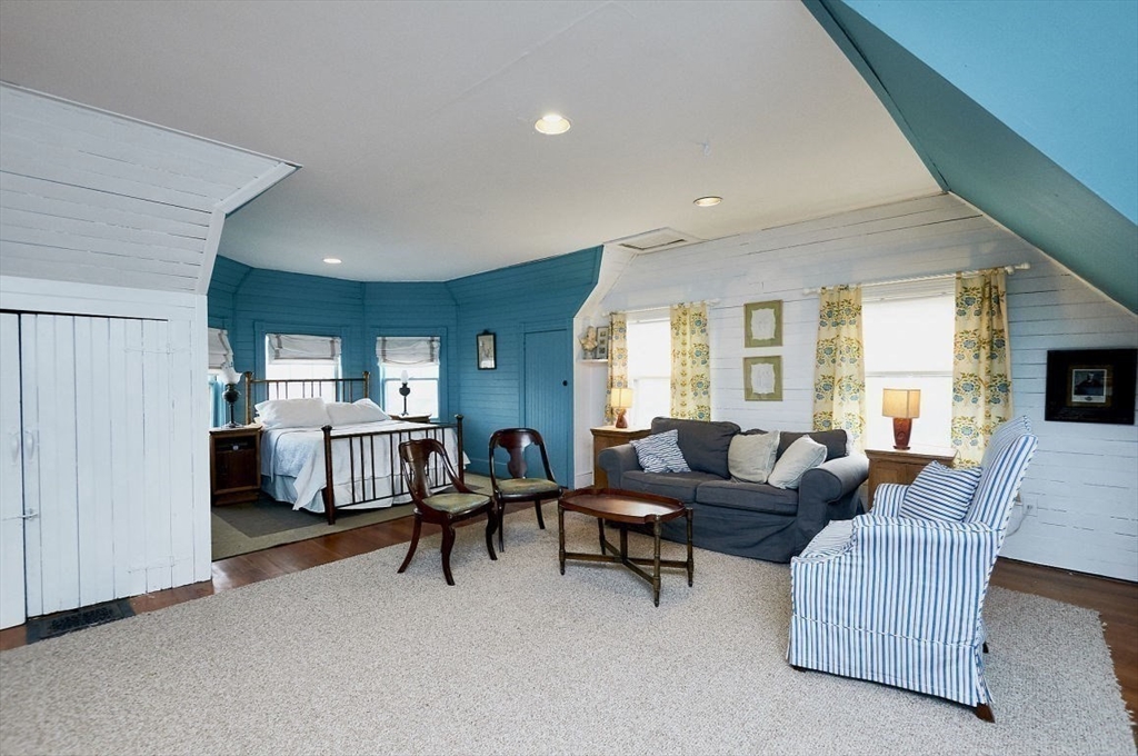 57 Wellesley Park # 2