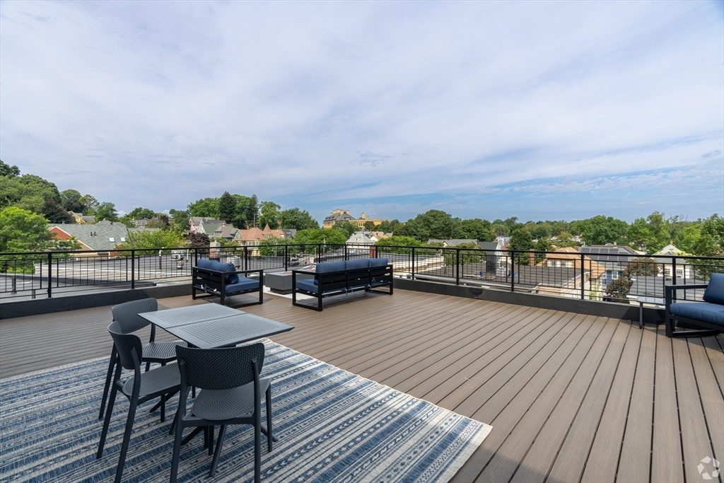 500 Talbot Ave # 410