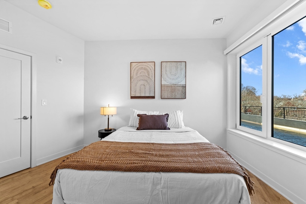 500 Talbot Ave # 308