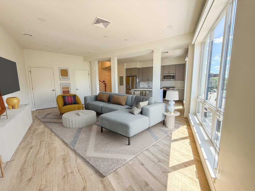 500 Talbot Ave # 308