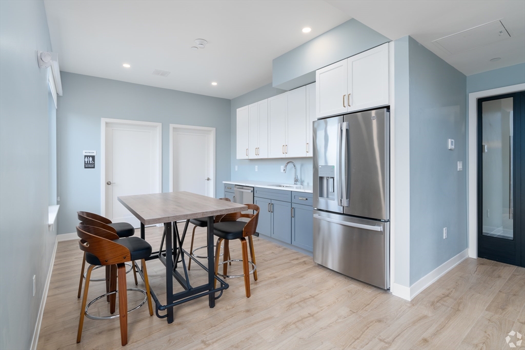 500 Talbot Ave # 308